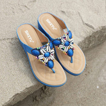 Load image into Gallery viewer, Women Bohemian Rhinestone Platform Wedge