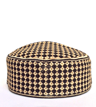 Load image into Gallery viewer, Men's hand Embroidered Kufi