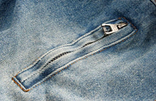 Load image into Gallery viewer, Men's Faux Fur Collar Distressed Denim Trucker Jacket