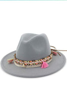 Load image into Gallery viewer, Women's Felt Fedora With Tassel