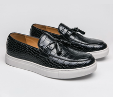 Load image into Gallery viewer, Noble Men&#39;s Crocodile Pattern Leather Tassel Loafers
