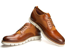 Load image into Gallery viewer, Men&#39;s Oxford Lace-up Wingtip Shoe
